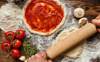 De ce pizza de casă nu este ca la pizzerie? Trucuri din bucătăria restaurantelor pentru o pizza reușită